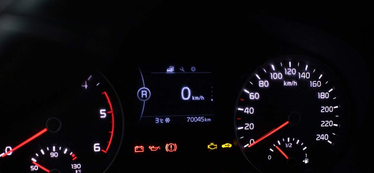 ­­ أهم 5 أضواء تحذيرية لا يجب تجاهلها